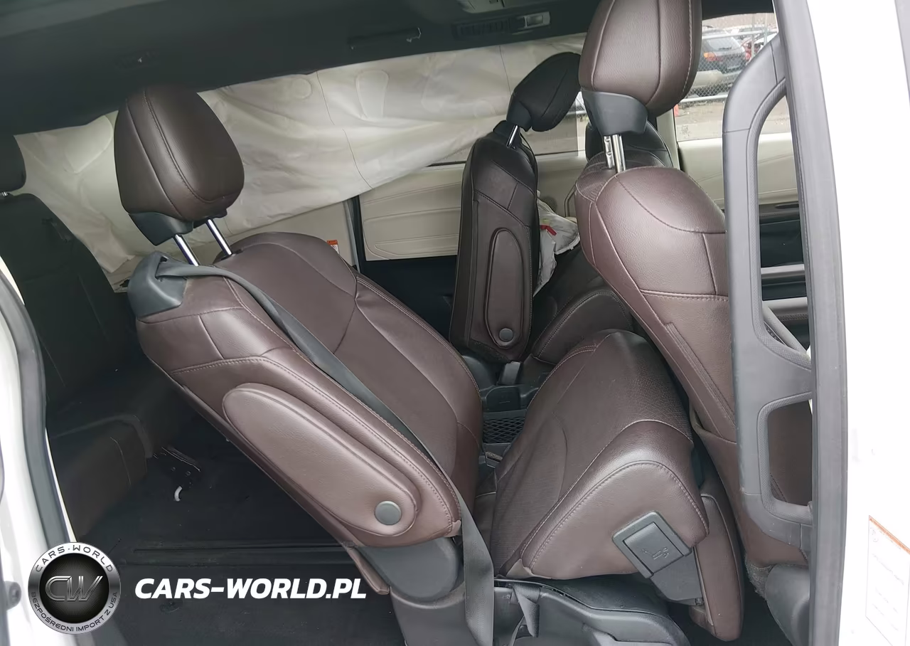 2023 Toyota Sienna Platinum VIN:5TDESKFC4PS093285 - 8