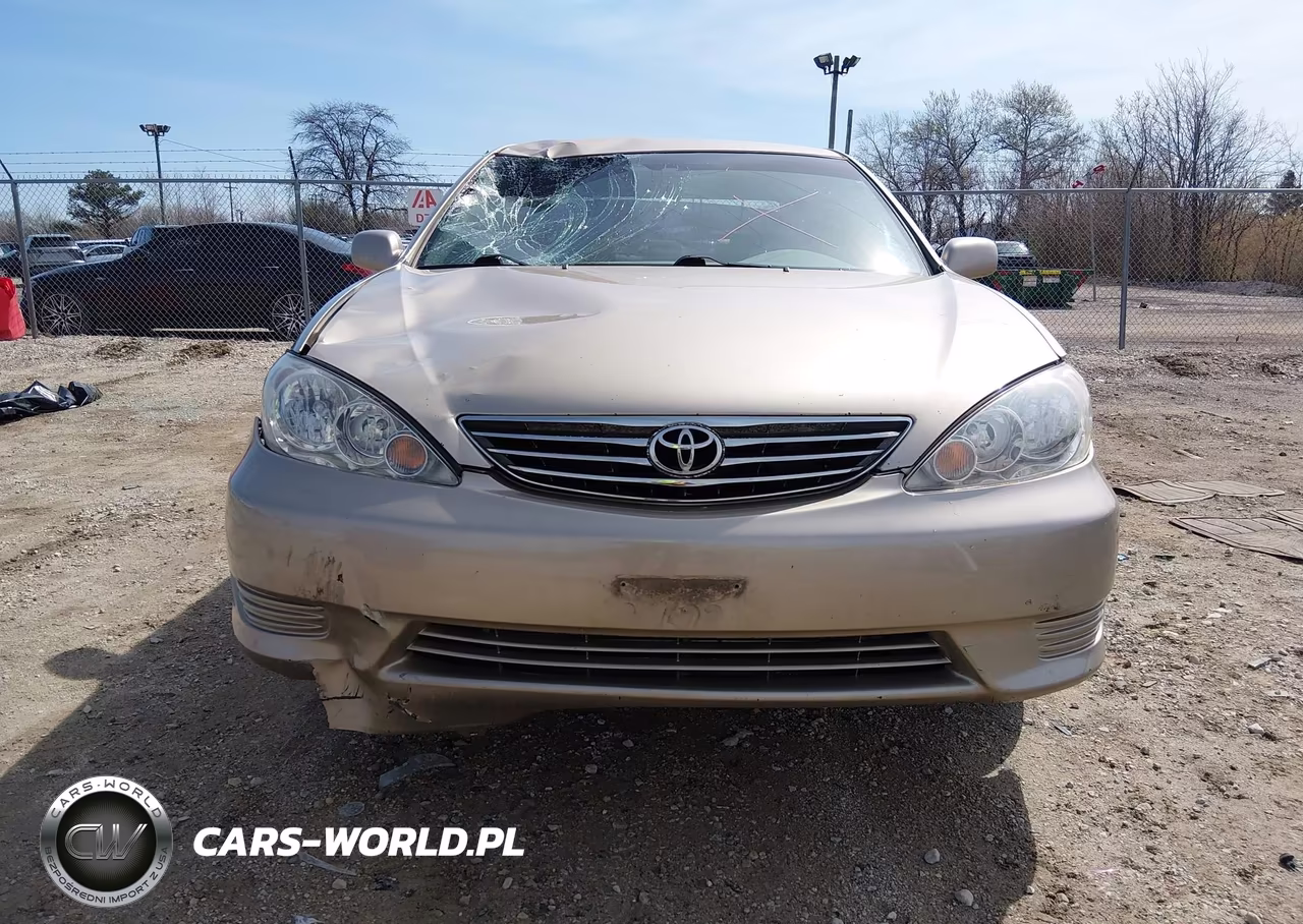 2005 Toyota Camry Le VIN:4T1BE32KX5U060809 - 12