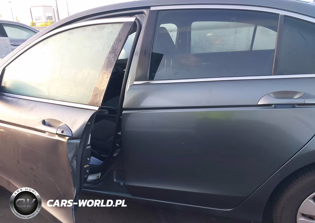 2008 Honda Accord 2.4 Lx VIN:JHMCP26388C025470 - 12