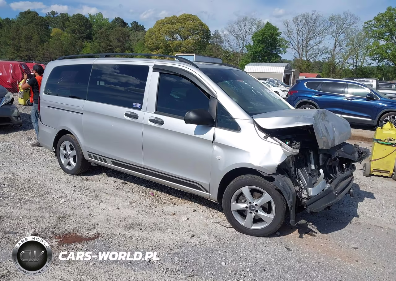 2016 Mercedes-Benz Metris