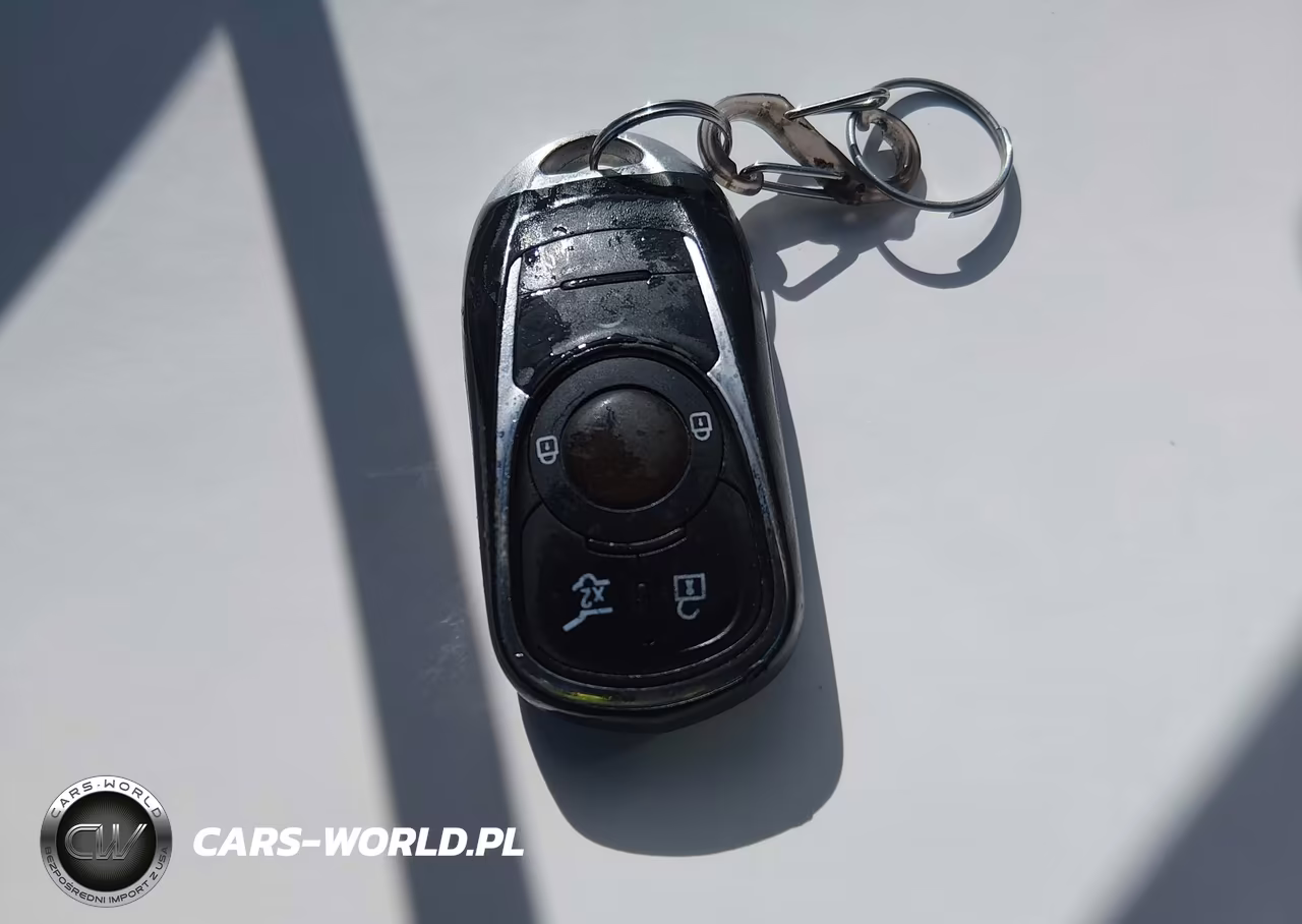 2017 Buick Envision Essence VIN:LRBFXBSA8HD141733 - 11