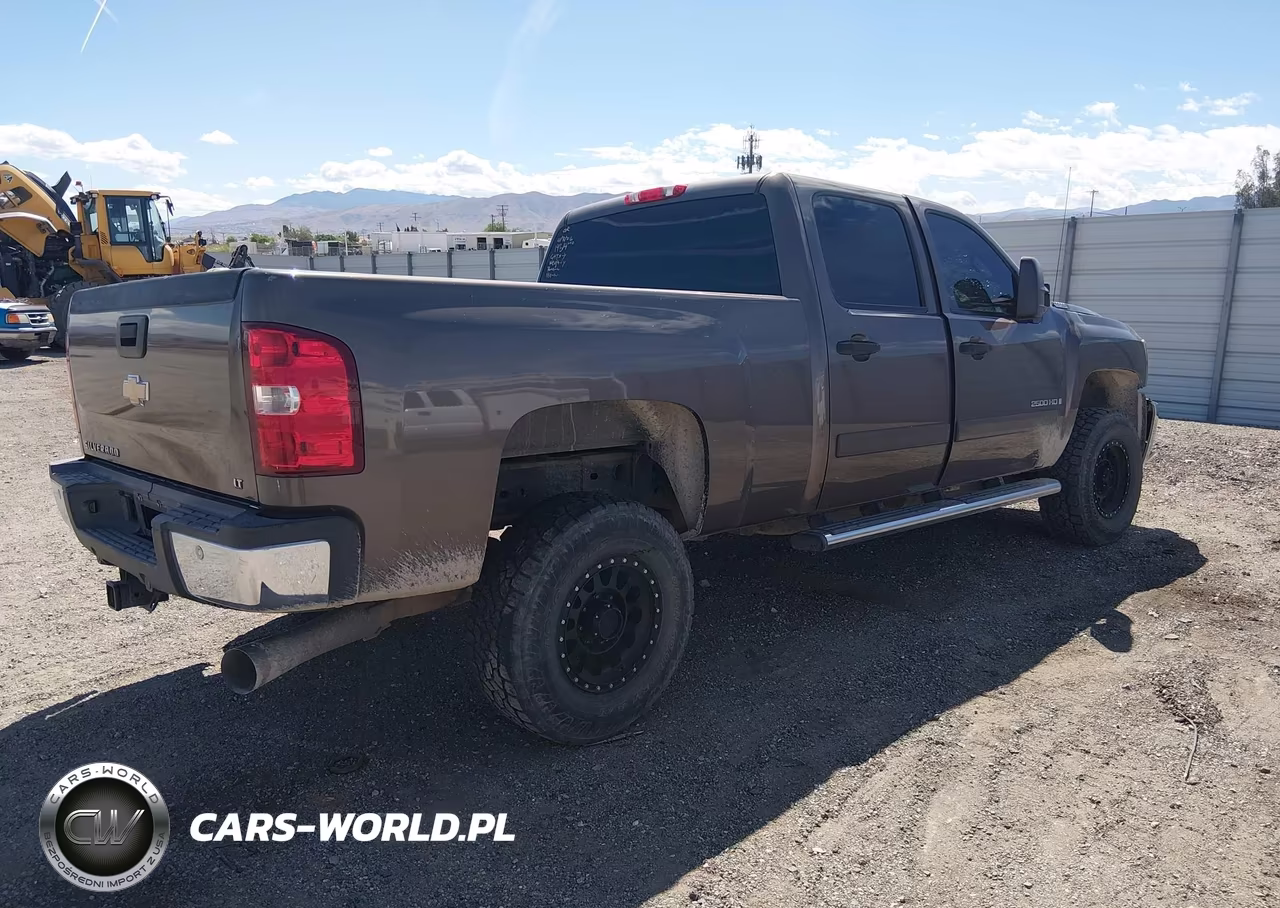 2008 Chevrolet Silverado 2500Hd Lt2 VIN:1GCHC23678F121669 - 4