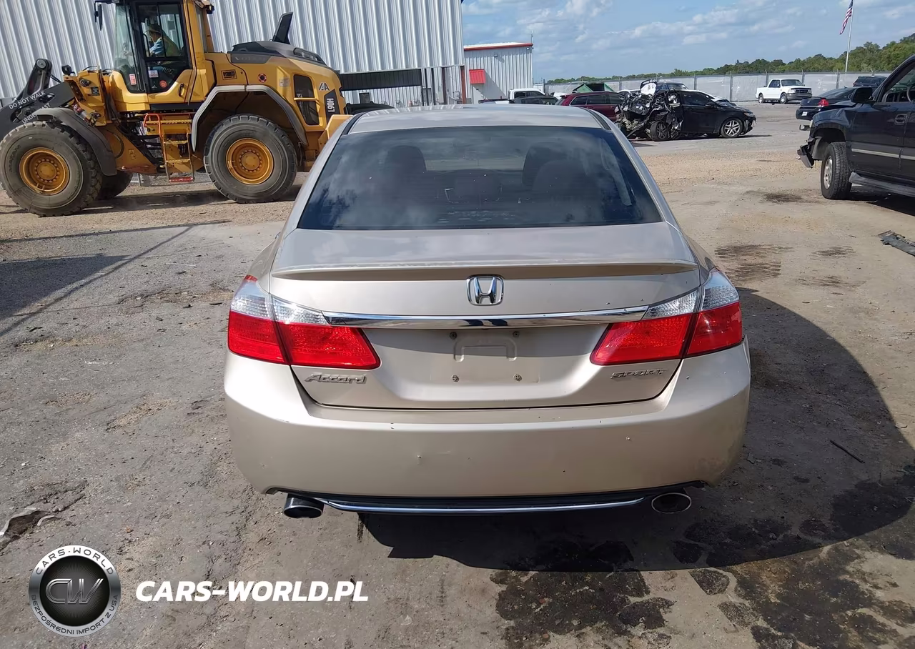 2013 Honda Accord Sport VIN:1HGCR2F5XDA261882 - 17
