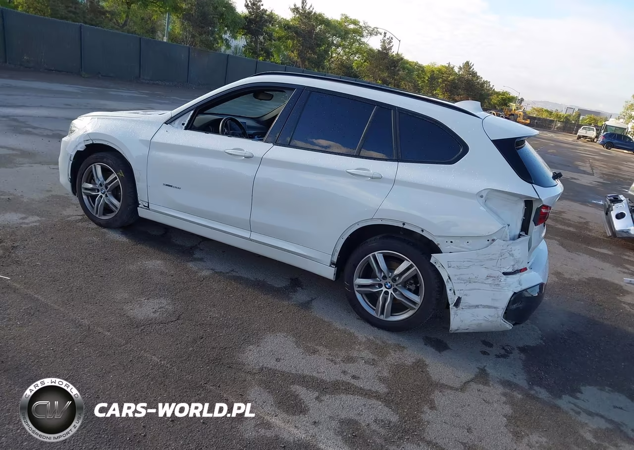 2017 BMW X1 Sdrive28I VIN:WBXHU7C31H5H34902 - 3