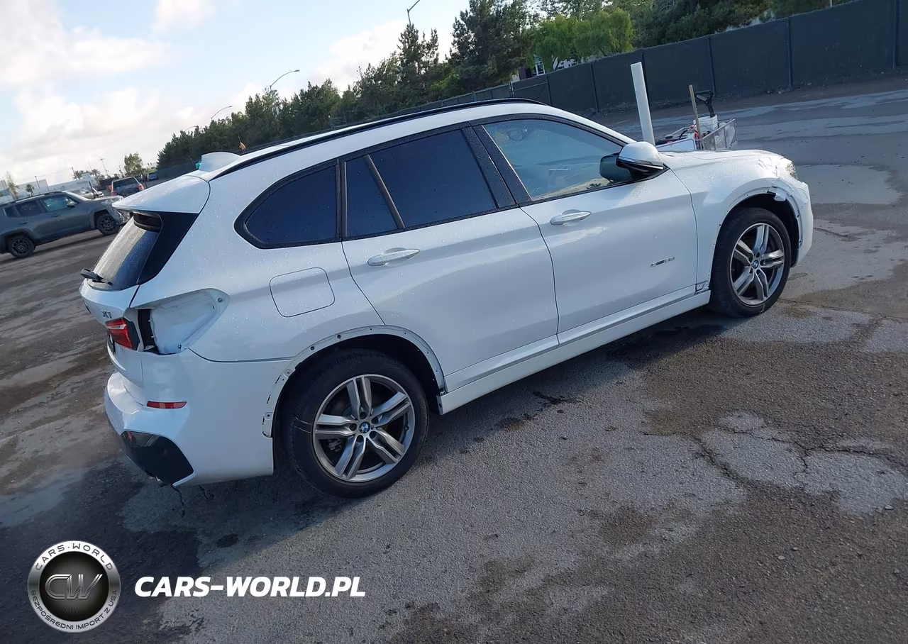 2017 BMW X1 Sdrive28I VIN:WBXHU7C31H5H34902 - 4