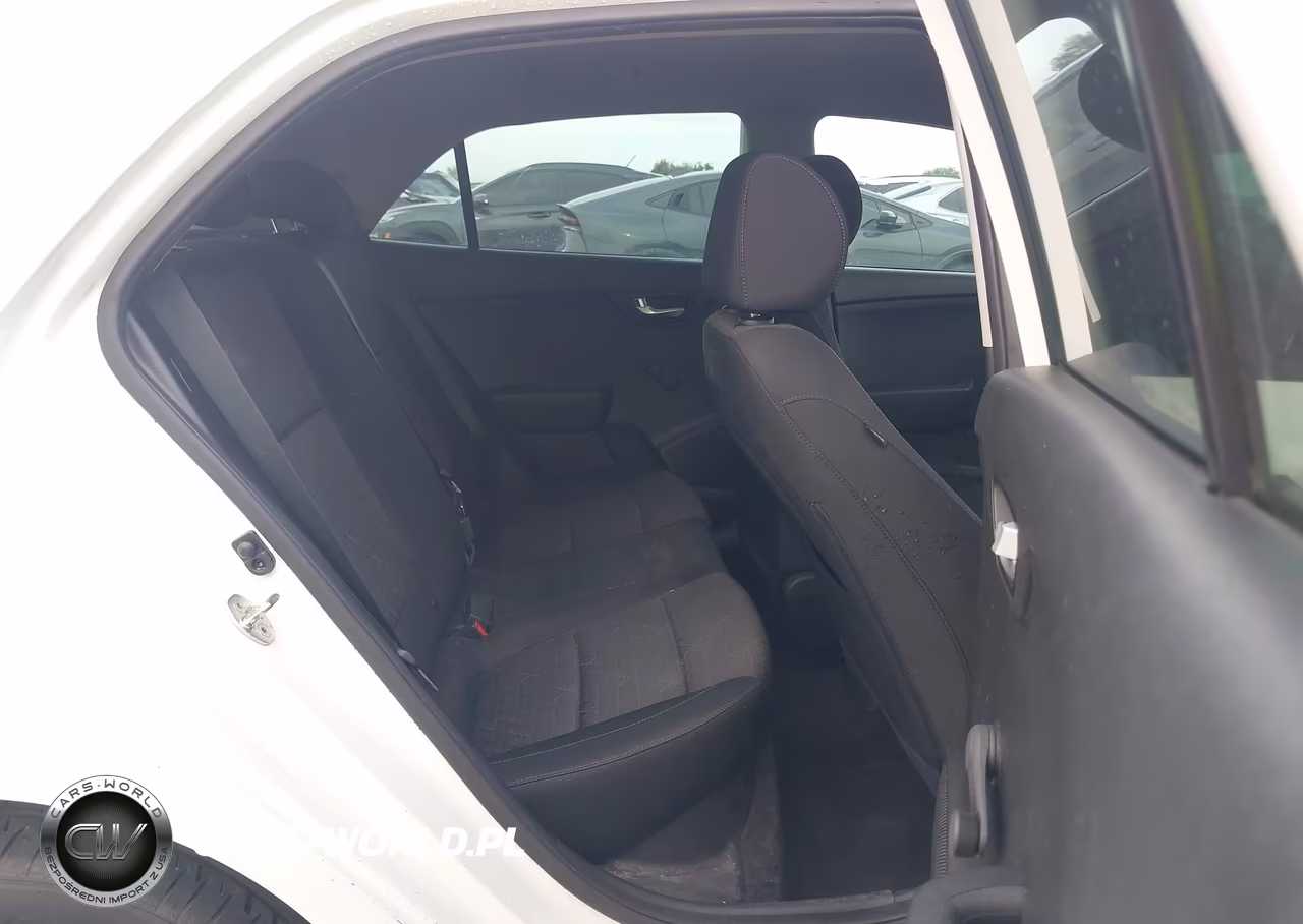 2018 Kia Rio Lx VIN:3KPA25AB6JE089612 - 8