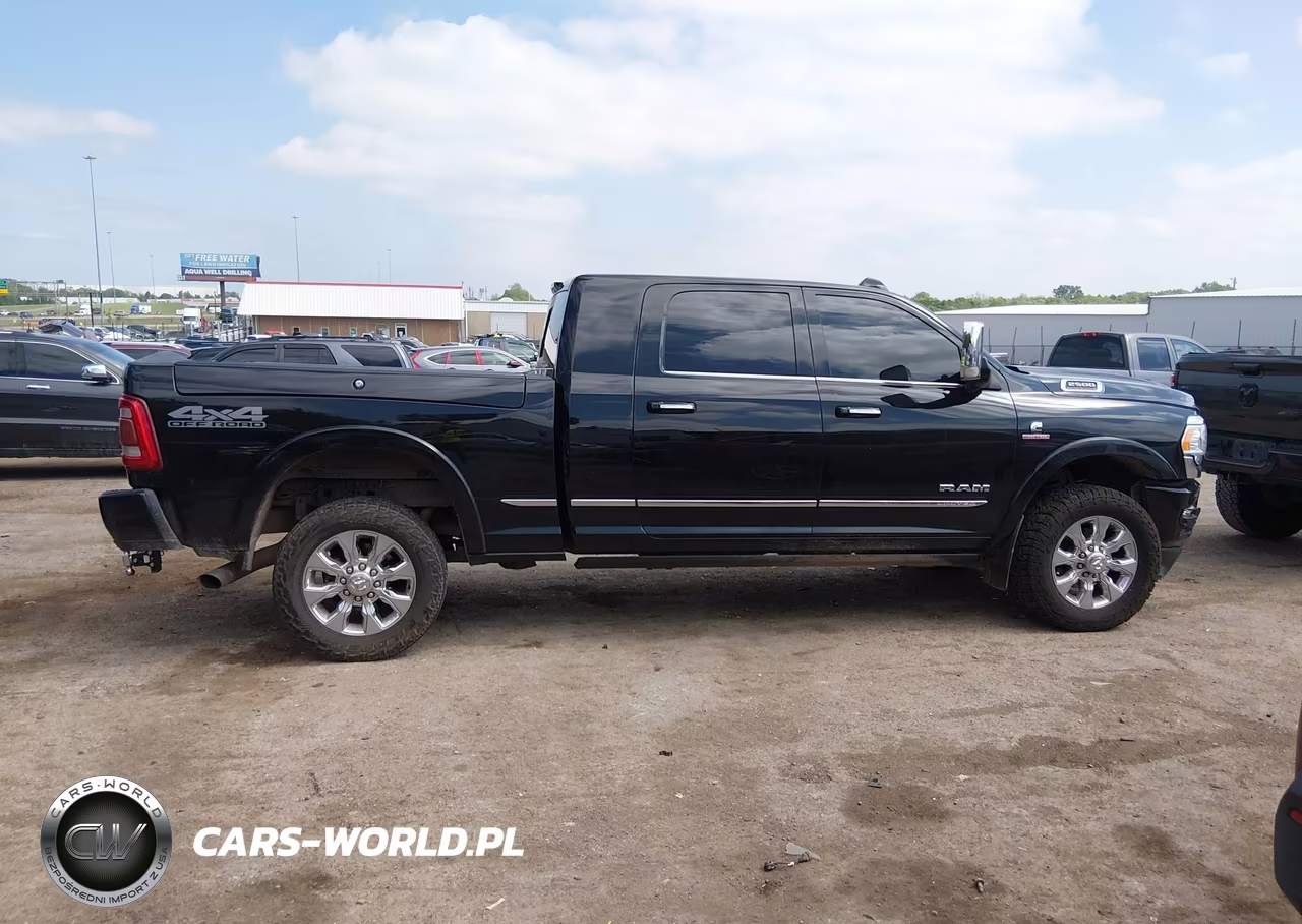 2019 Ram 2500 Limited 4X4 6'4 Box VIN:3C6UR5TL9KG626629 - 13