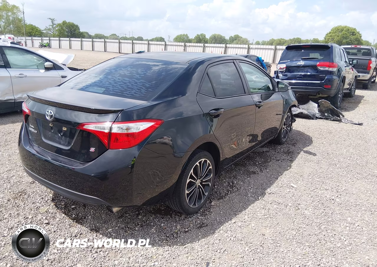 2016 Toyota Corolla S Plus VIN:5YFBURHE1GP482916 - 4