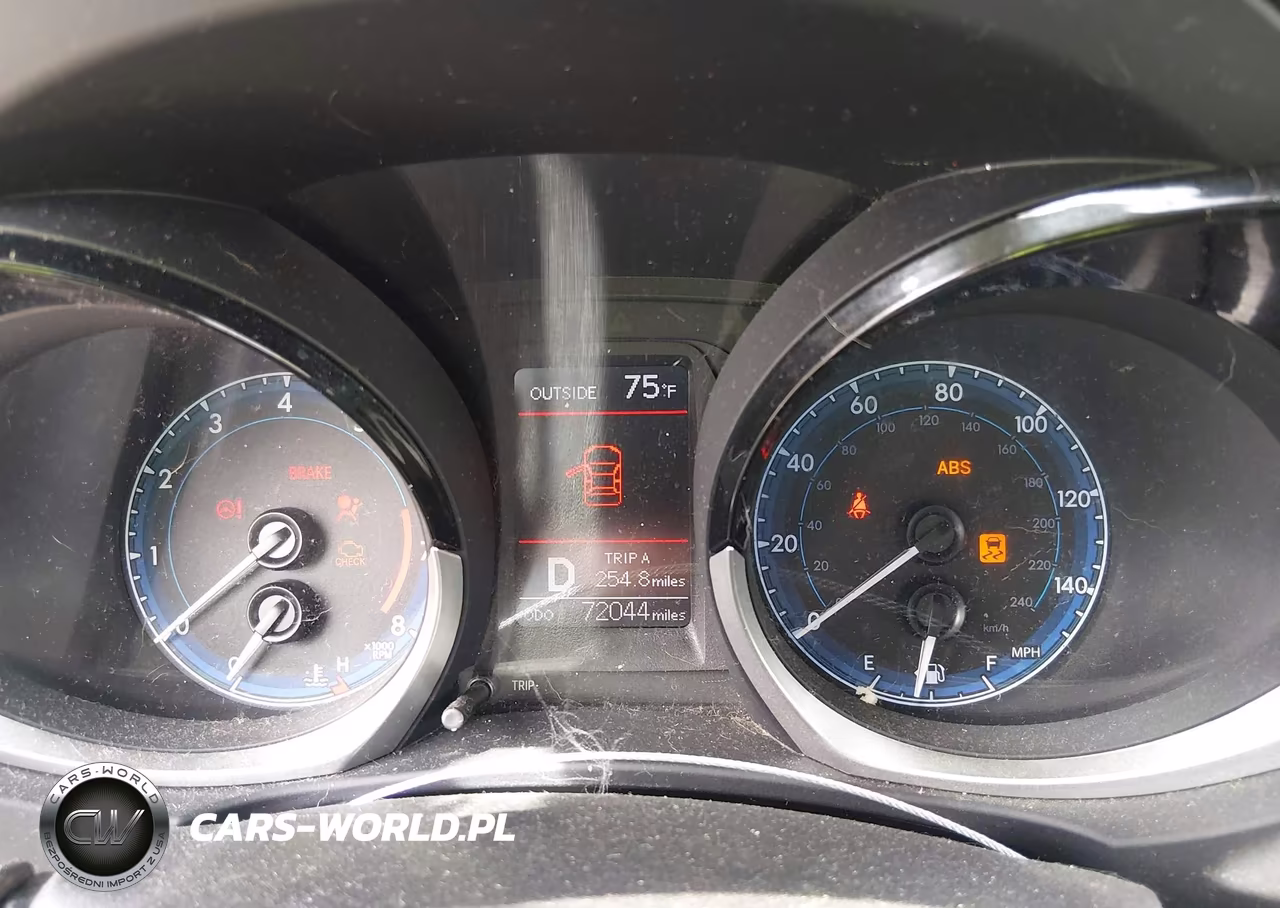 2016 Toyota Corolla S Plus VIN:5YFBURHE1GP482916 - 7