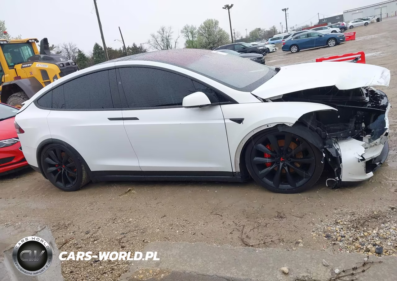 2018 Tesla Model X VIN:5YJXCBE40JF093005 - 12