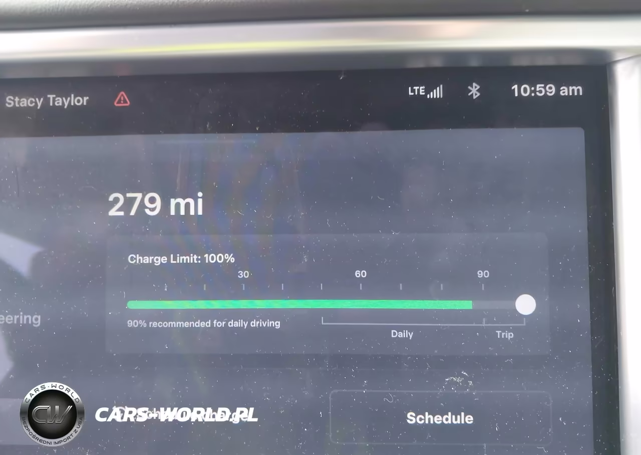 2018 Tesla Model X VIN:5YJXCBE40JF093005 - 16