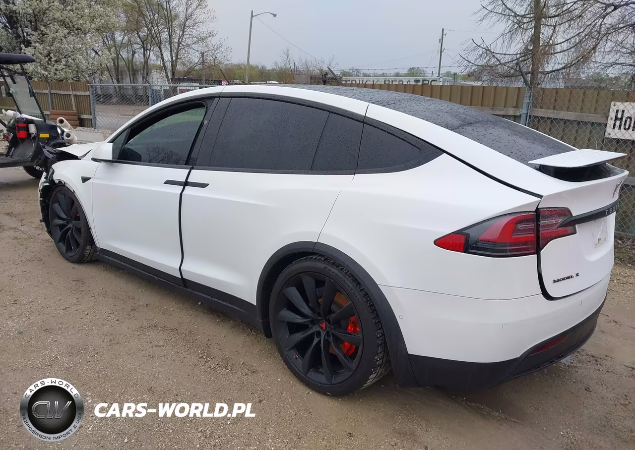 2018 Tesla Model X VIN:5YJXCBE40JF093005 - 3