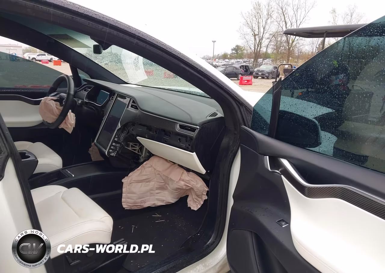2018 Tesla Model X VIN:5YJXCBE40JF093005 - 5