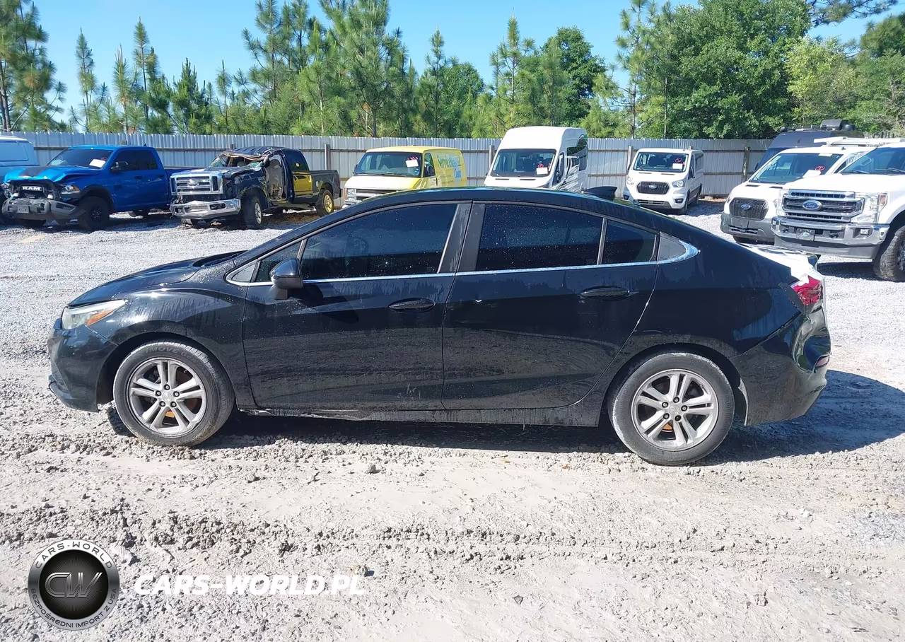 2018 Chevrolet Cruze Lt Auto VIN:1G1BE5SM8J7164721 - 14