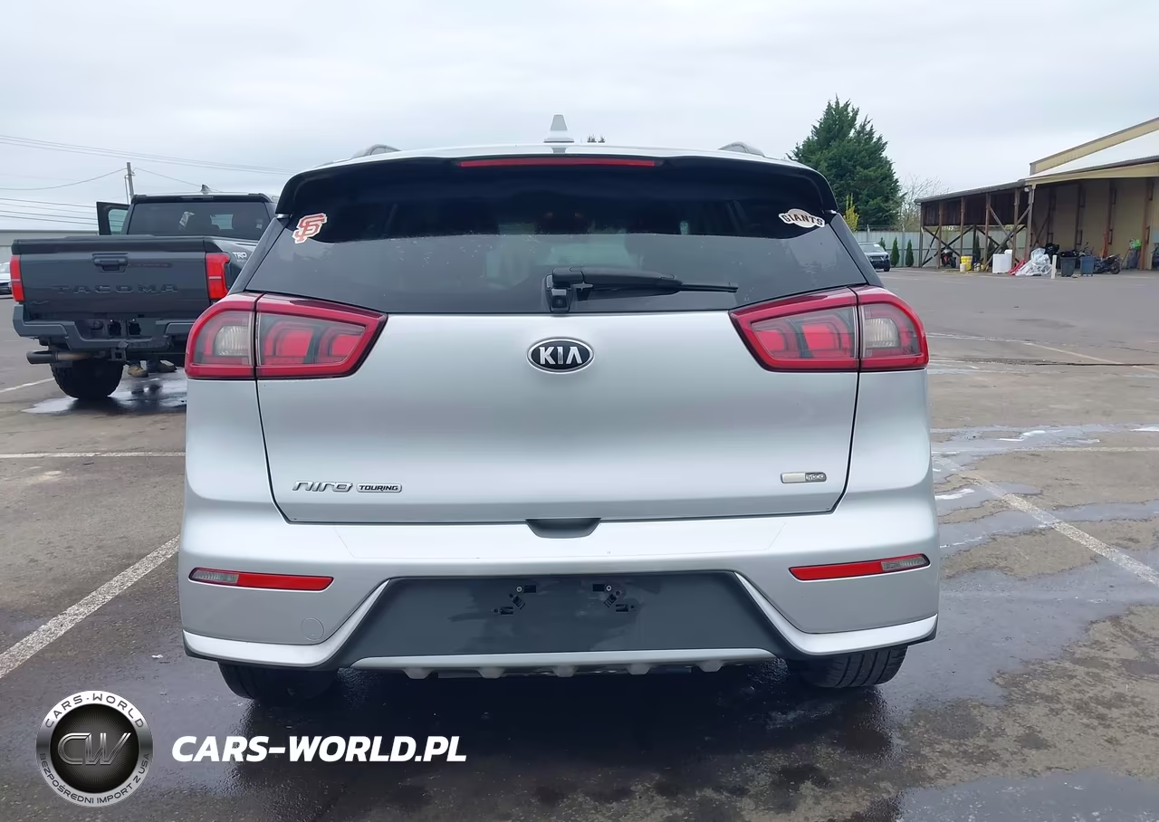 2019 Kia Niro S Touring VIN:KNDCC3LC9K5254002 - 16