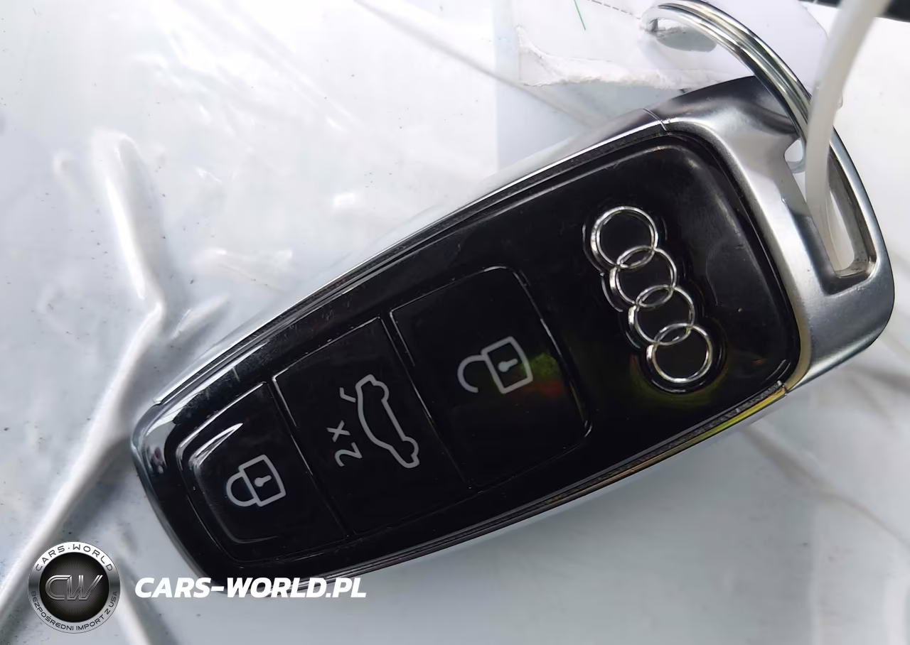 2024 Audi Q8 E-Tron Premium Plus Quattro VIN:WA15AAGE6RB057387 - 11
