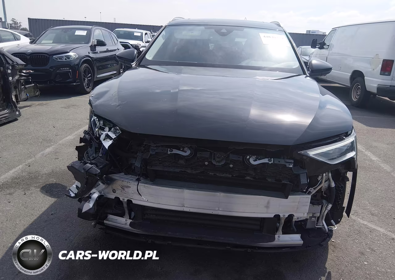 2024 Audi Q8 E-Tron Premium Plus Quattro VIN:WA15AAGE6RB057387 - 13