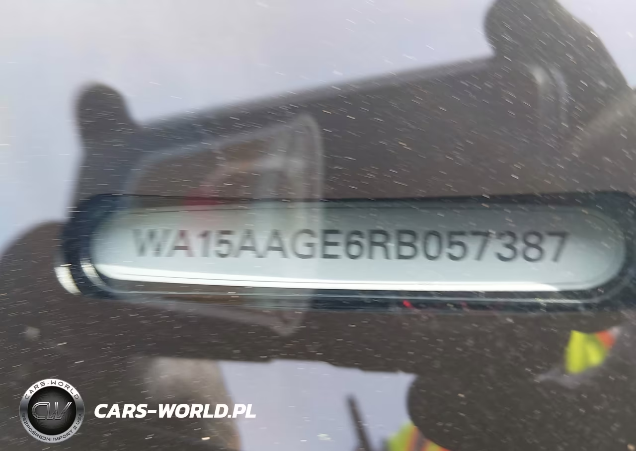 2024 Audi Q8 E-Tron Premium Plus Quattro VIN:WA15AAGE6RB057387 - 9