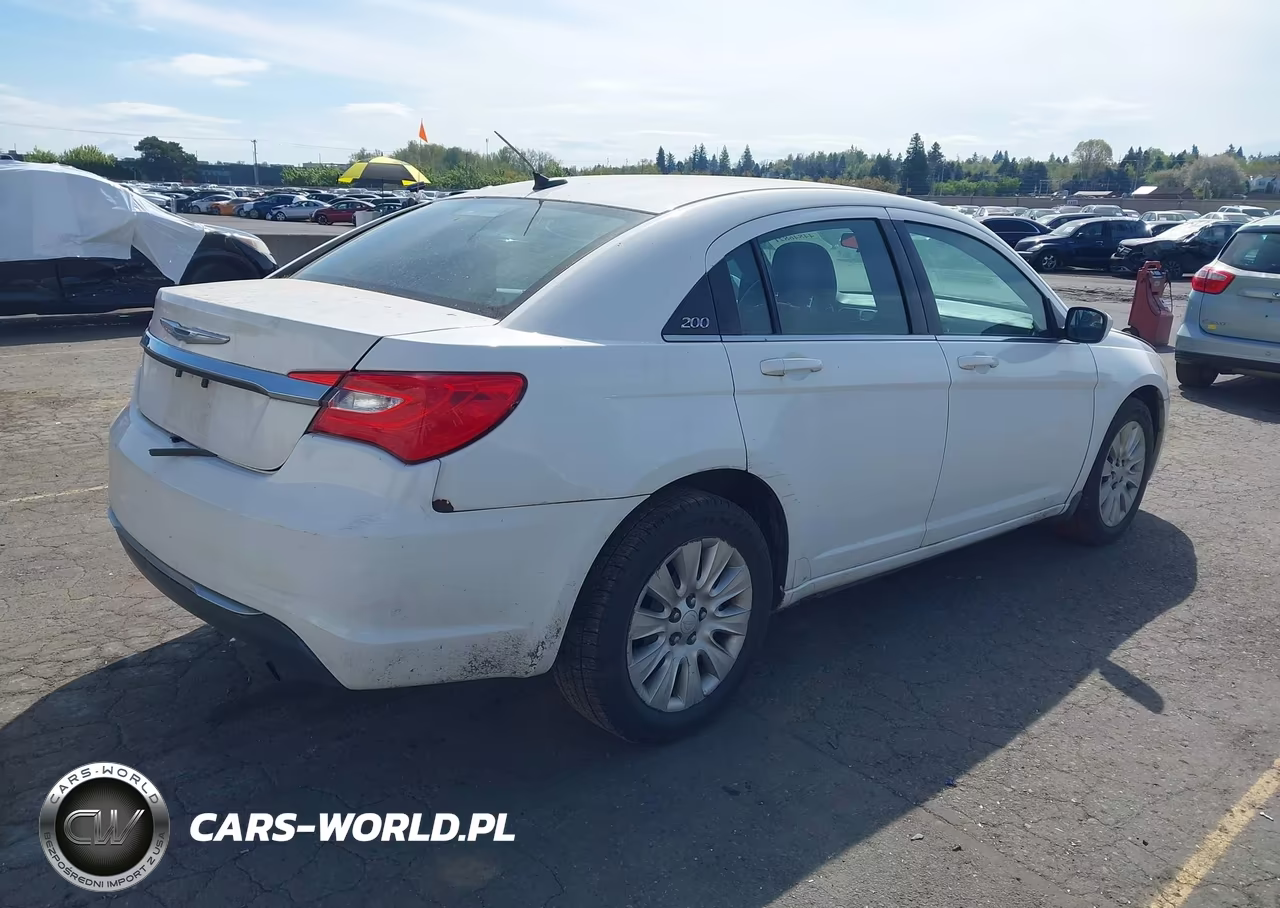 2014 Chrysler 200 Lx VIN:1C3CCBAB6EN213243 - 4