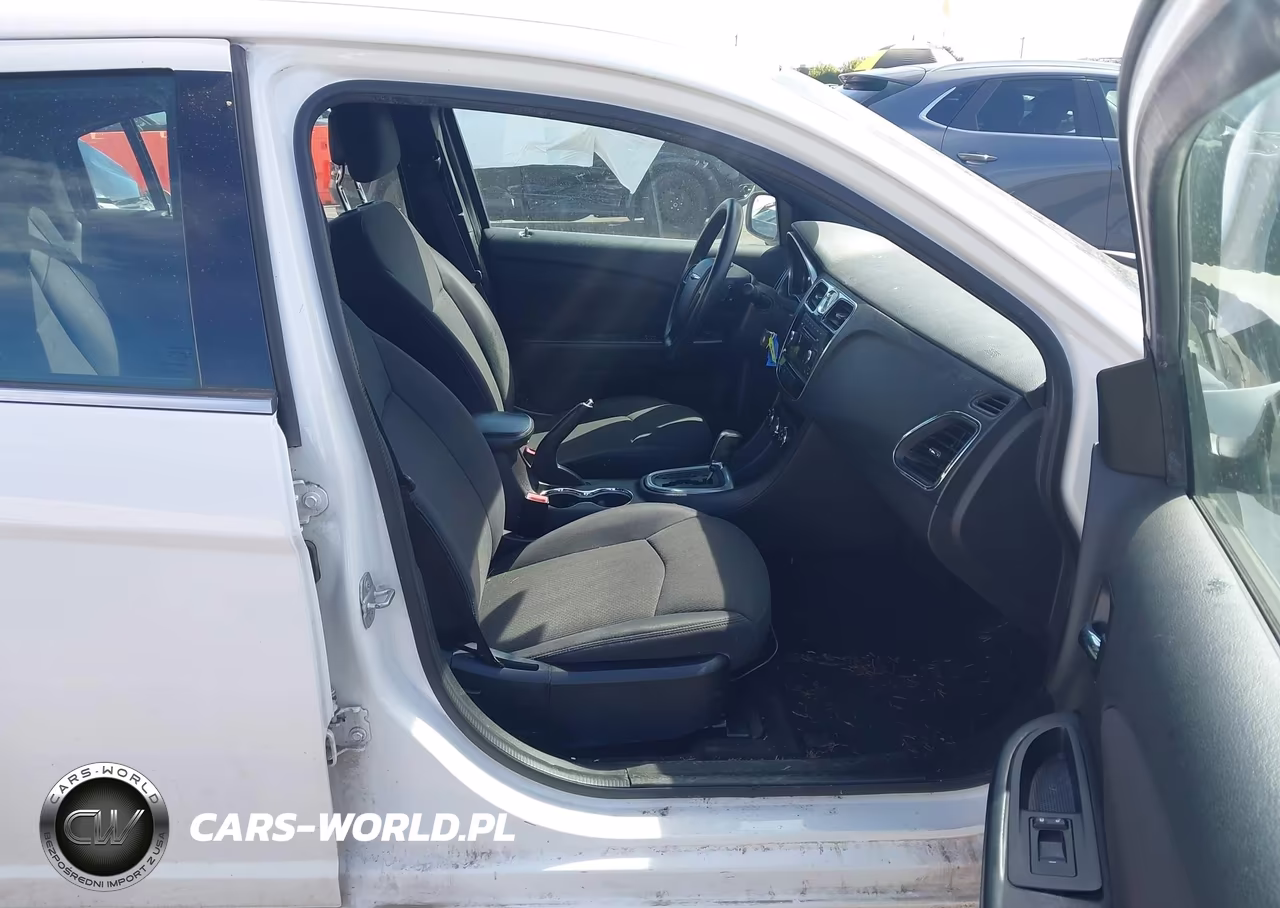 2014 Chrysler 200 Lx VIN:1C3CCBAB6EN213243 - 5