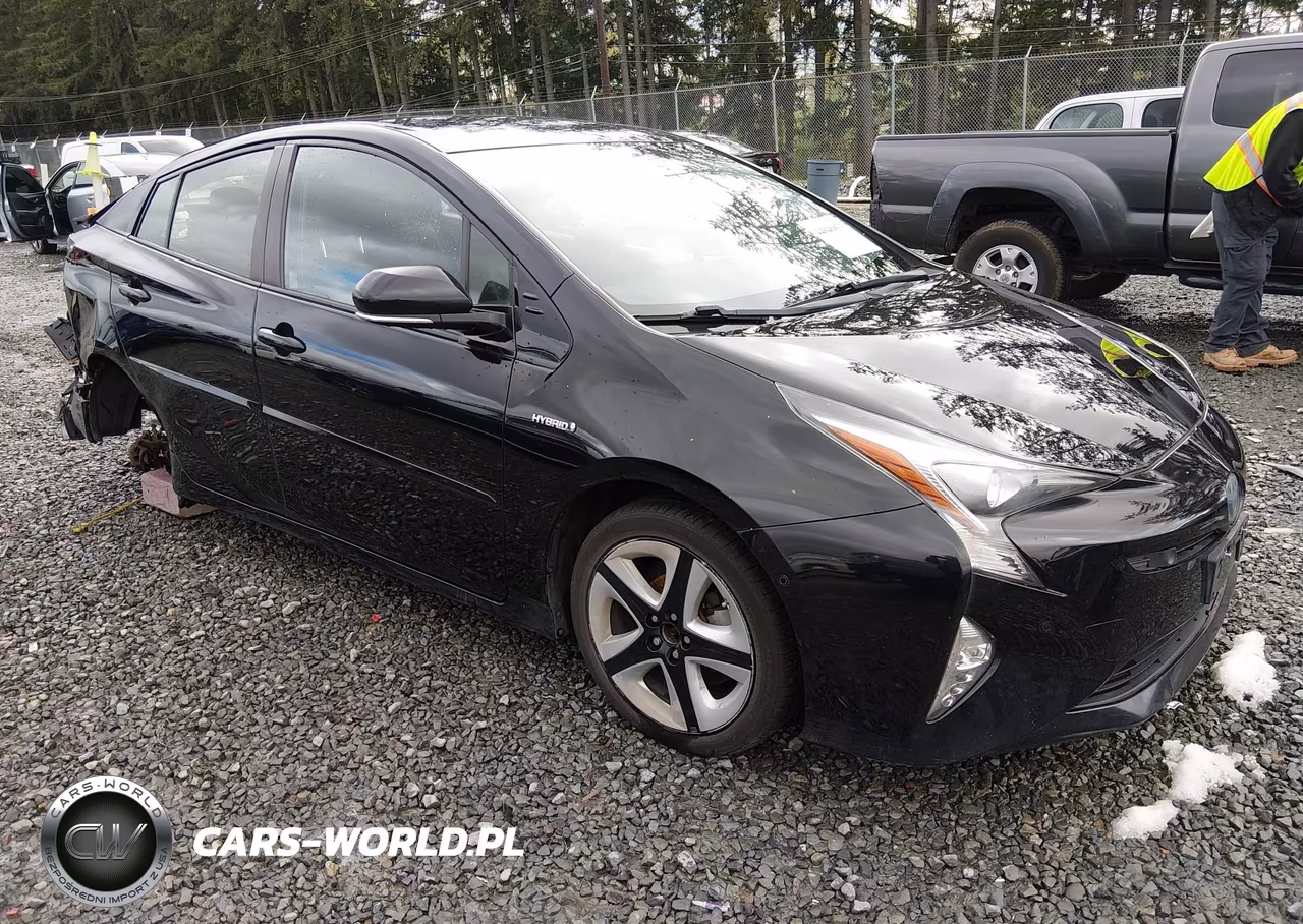 2016 Toyota Prius Four Touring