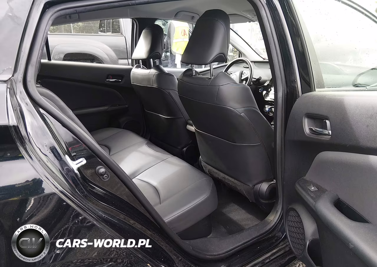 2016 Toyota Prius Four Touring VIN:JTDKARFU5G3506436 - 18