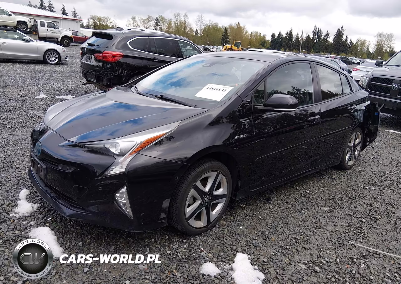 2016 Toyota Prius Four Touring VIN:JTDKARFU5G3506436 - 2
