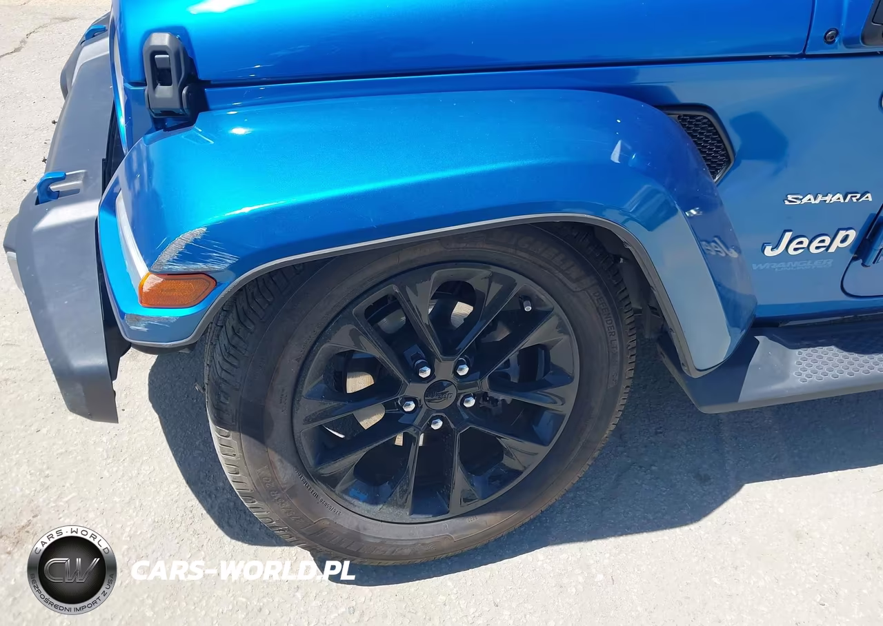 2022 Jeep Wrangler 4Xe Unlimited Sahara 4X4 VIN:1C4JJXP68NW277925 - 18