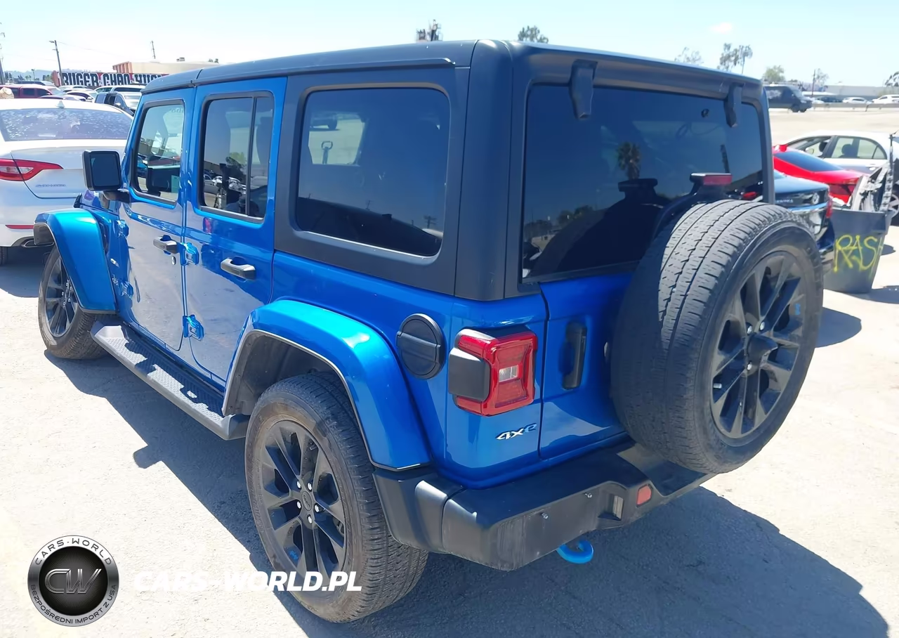 2022 Jeep Wrangler 4Xe Unlimited Sahara 4X4 VIN:1C4JJXP68NW277925 - 3