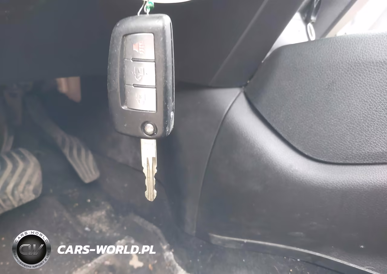 2019 Nissan Rogue Sport S VIN:JN1BJ1CR8KW349688 - 11