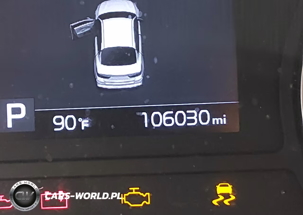 2019 Kia Optima S VIN:5XXGT4L34KG280042 - 15