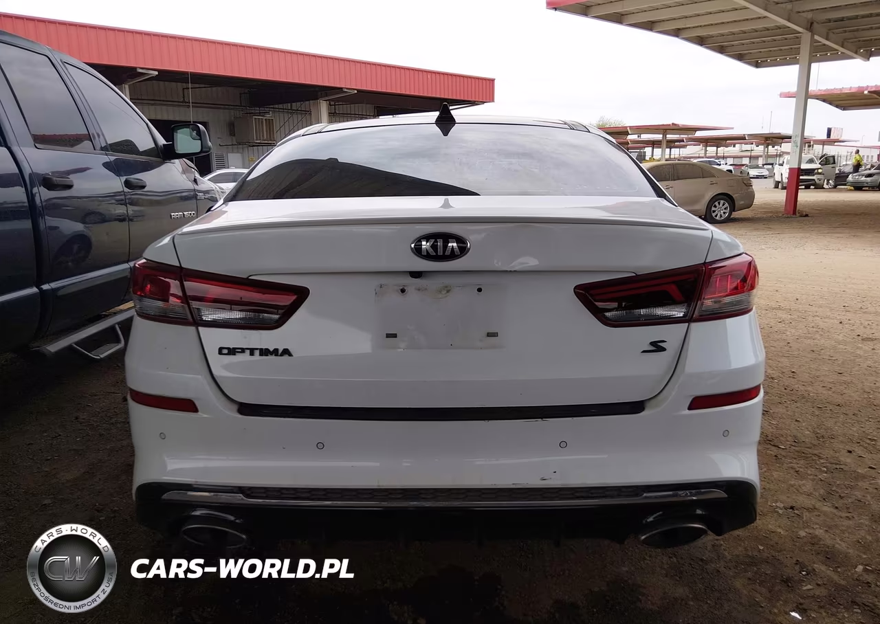2019 Kia Optima S VIN:5XXGT4L34KG280042 - 16