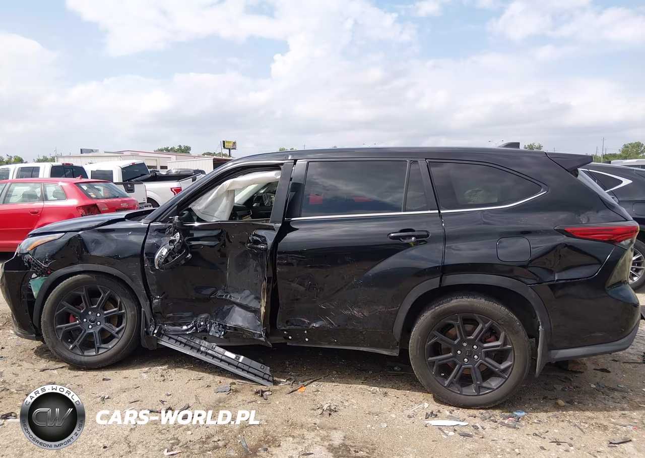 2023 Toyota Highlander Le VIN:5TDKDRAH1PS018388 - 14