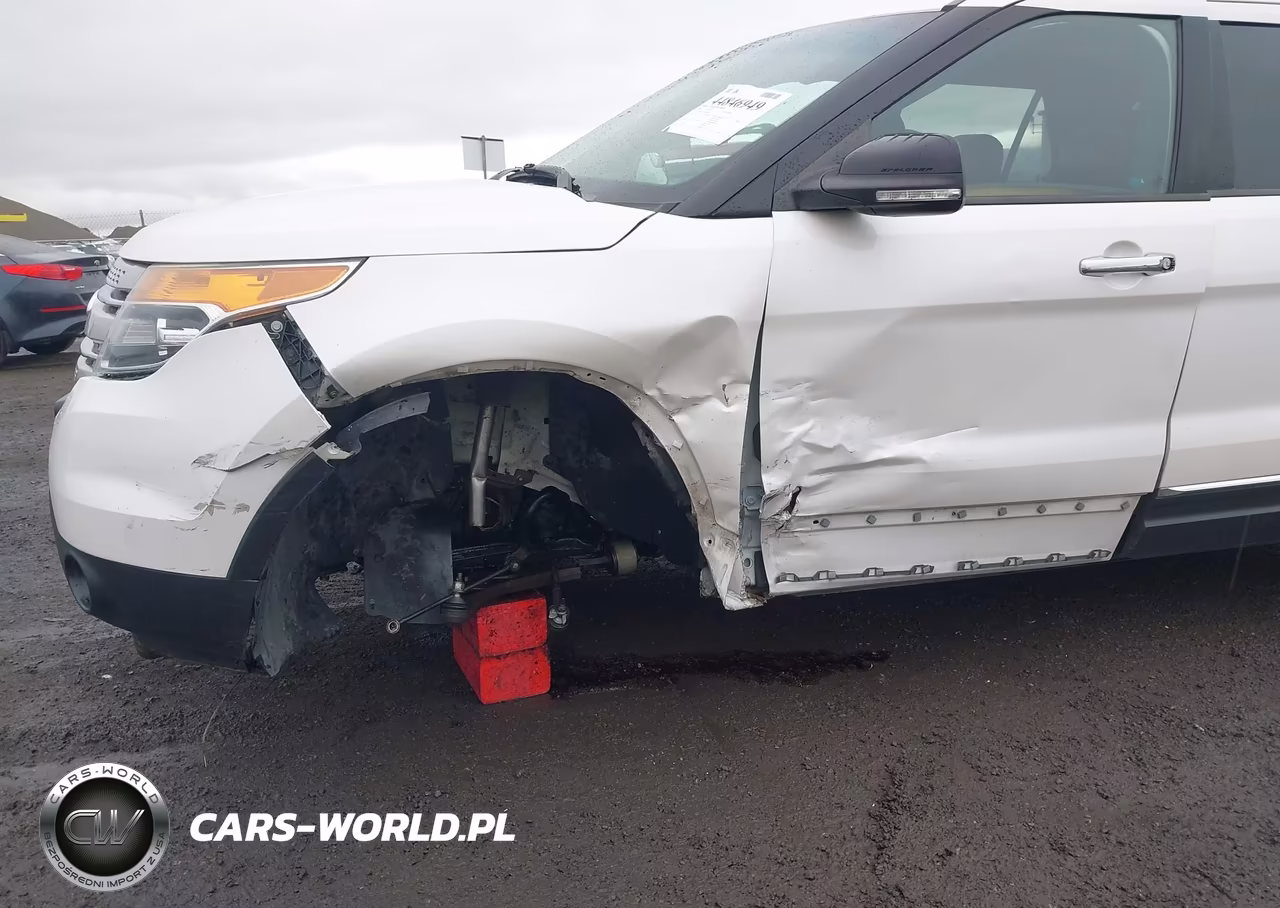 2015 Ford Explorer Xlt VIN:1FM5K8D83FGB60397 - 6