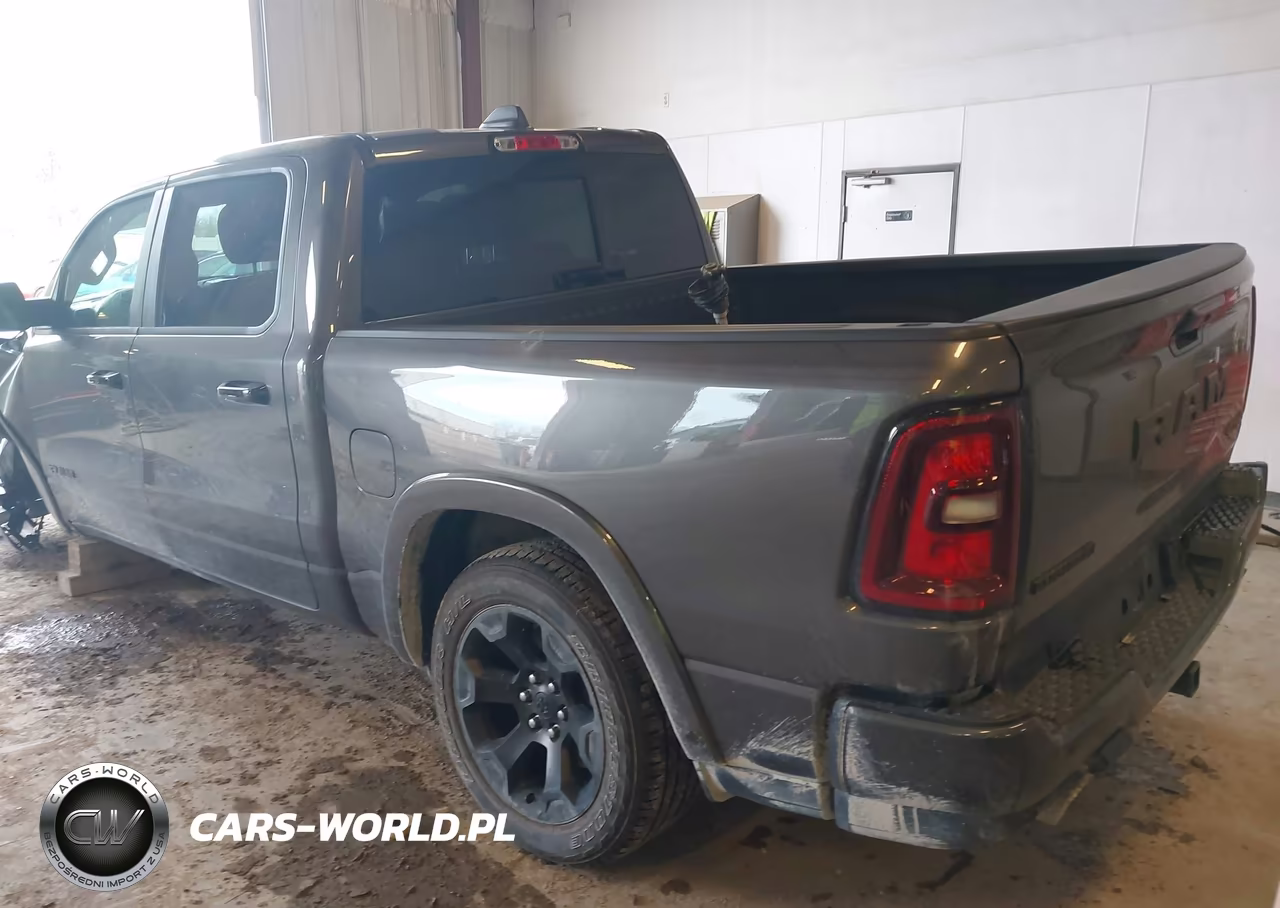 2026 Ram 1500 Big Horn 4X4 5'7 Box VIN:1C6SRFFP4TN157972 - 3
