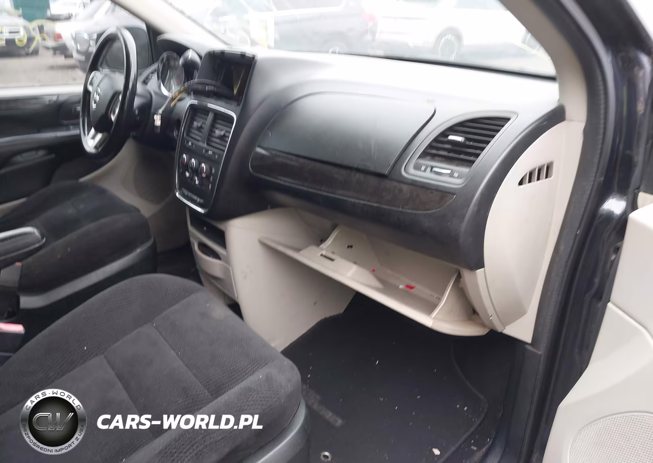 2014 Dodge Grand Caravan American Value Pkg VIN:2C4RDGBG3ER452570 - 5