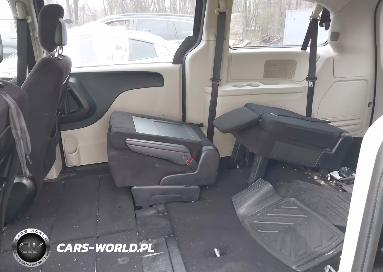 2014 Dodge Grand Caravan American Value Pkg VIN:2C4RDGBG3ER452570 - 8