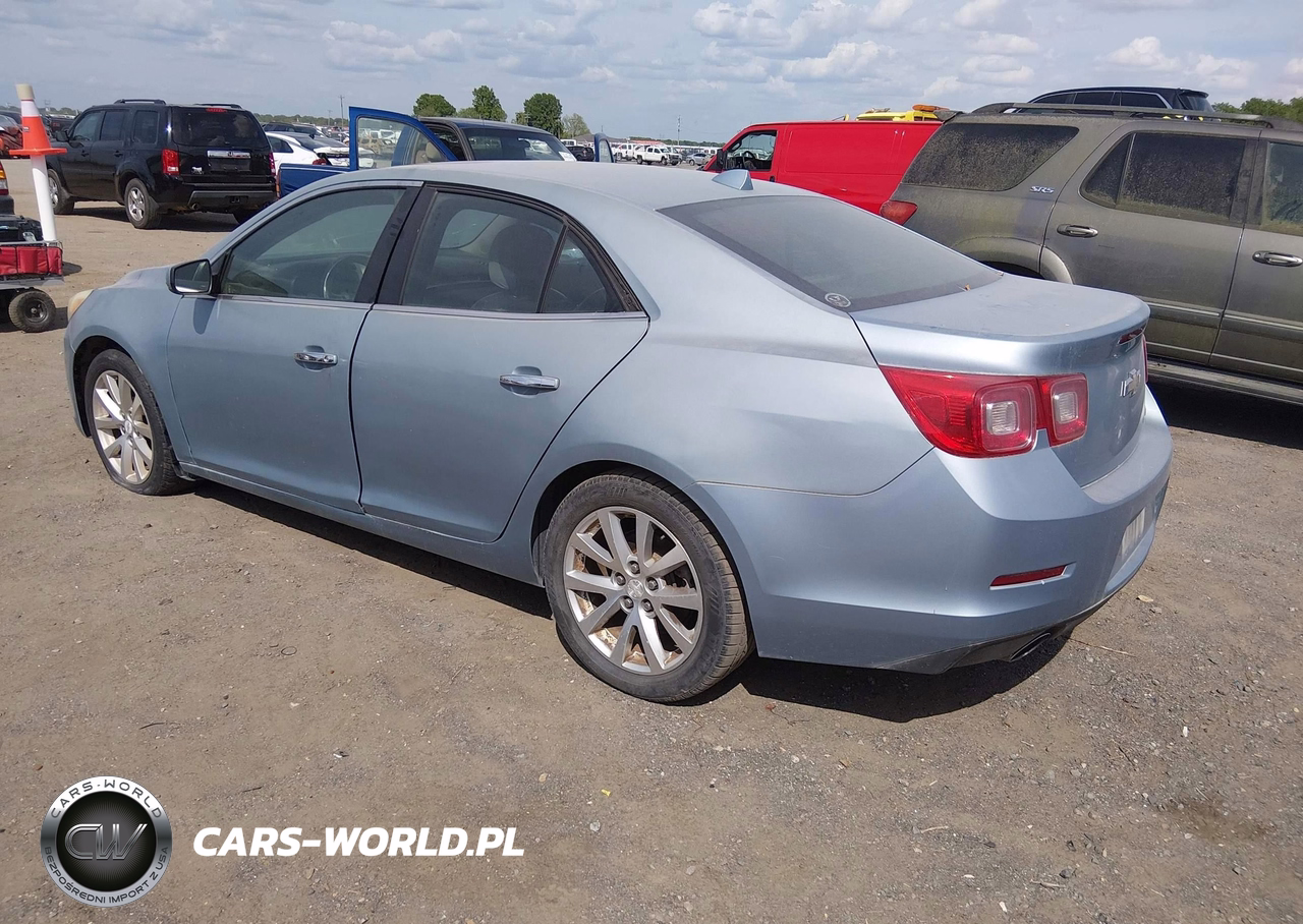 2013 Chevrolet Malibu 1Lz VIN:1G11H5SA3DU135609 - 3