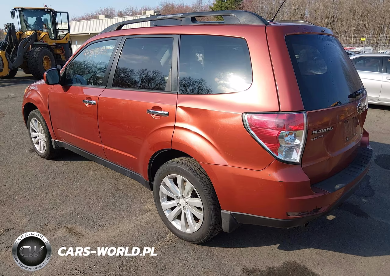 2011 Subaru Forester 2.5X Premium VIN:JF2SHBDC0BH747508 - 3
