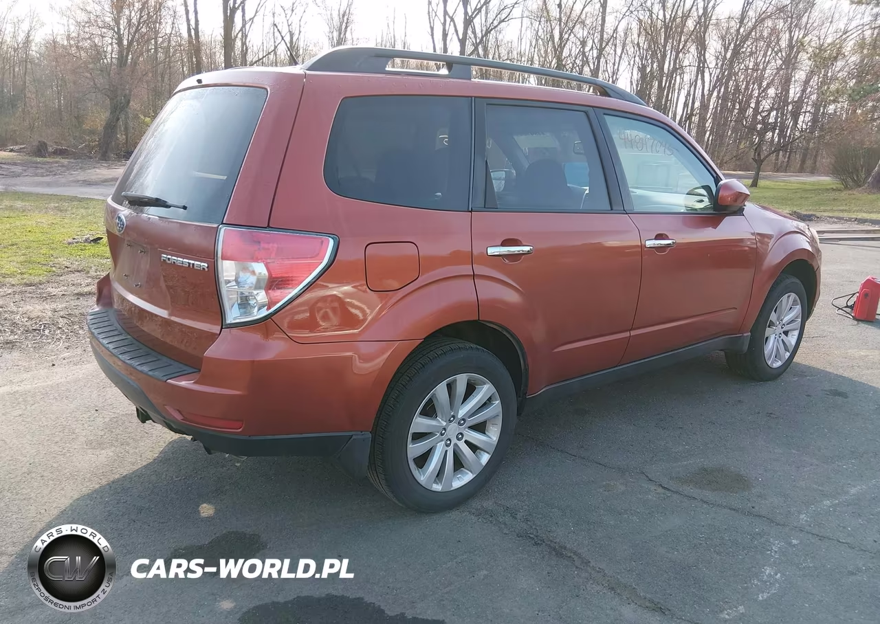 2011 Subaru Forester 2.5X Premium VIN:JF2SHBDC0BH747508 - 4