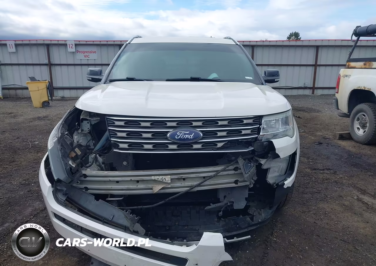 2016 Ford Explorer Xlt VIN:1FM5K8D87GGC23356 - 12