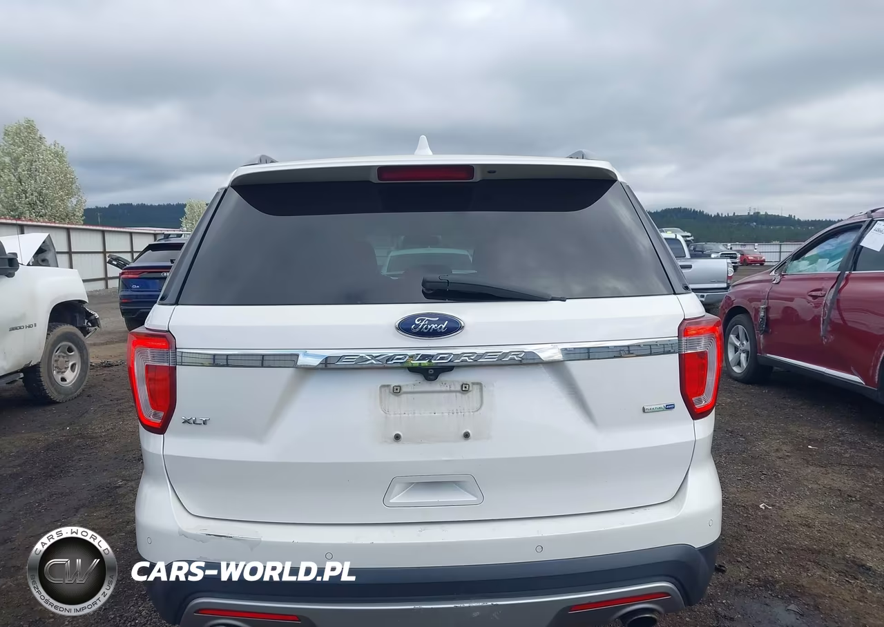 2016 Ford Explorer Xlt VIN:1FM5K8D87GGC23356 - 16