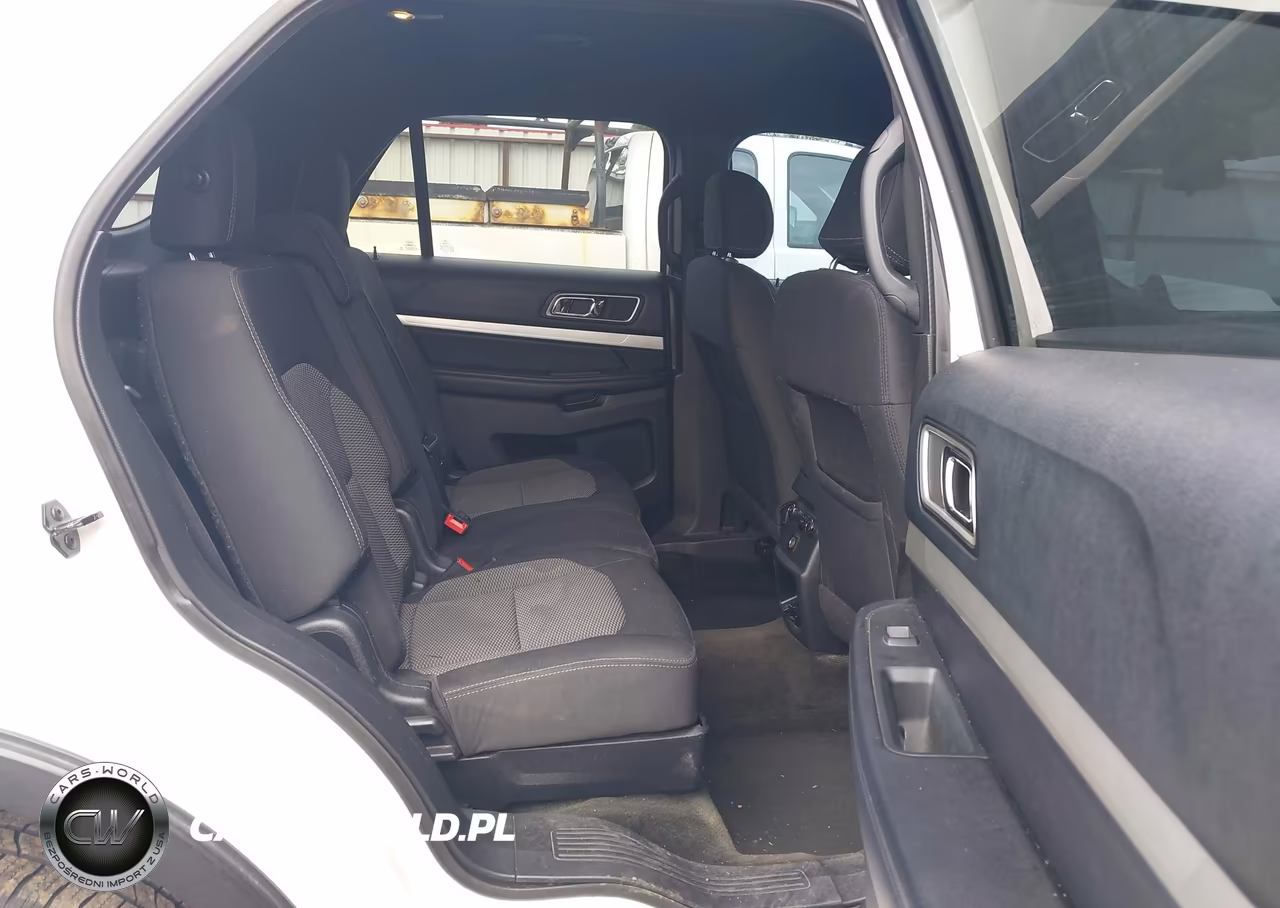 2016 Ford Explorer Xlt VIN:1FM5K8D87GGC23356 - 8