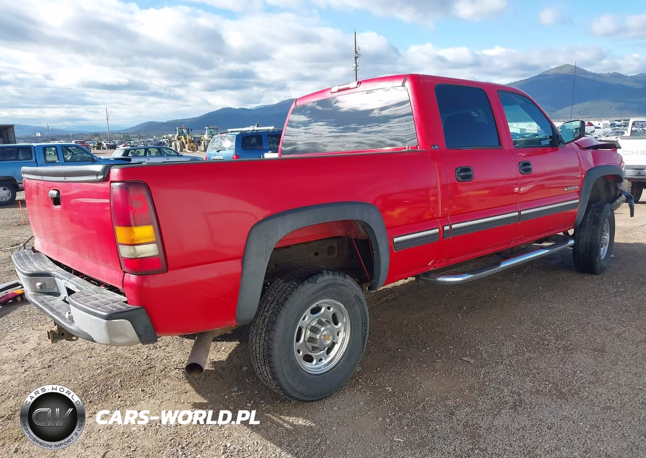 2001 Chevrolet Silverado 2500Hd Ls VIN:1GCHC23G31F130321 - 4