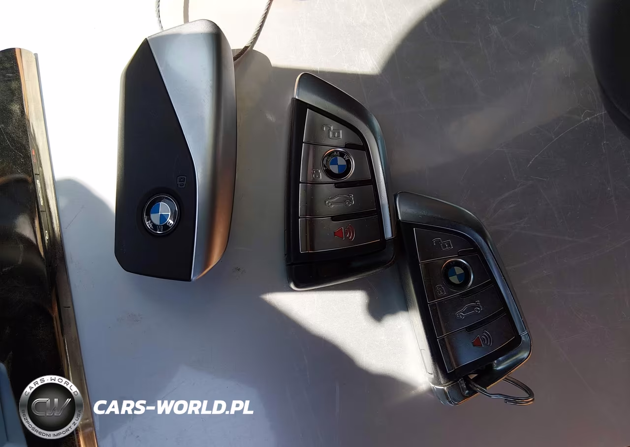 2022 BMW X5 Phev xDrive45E VIN:5UXTA6C05N9M49653 - 11