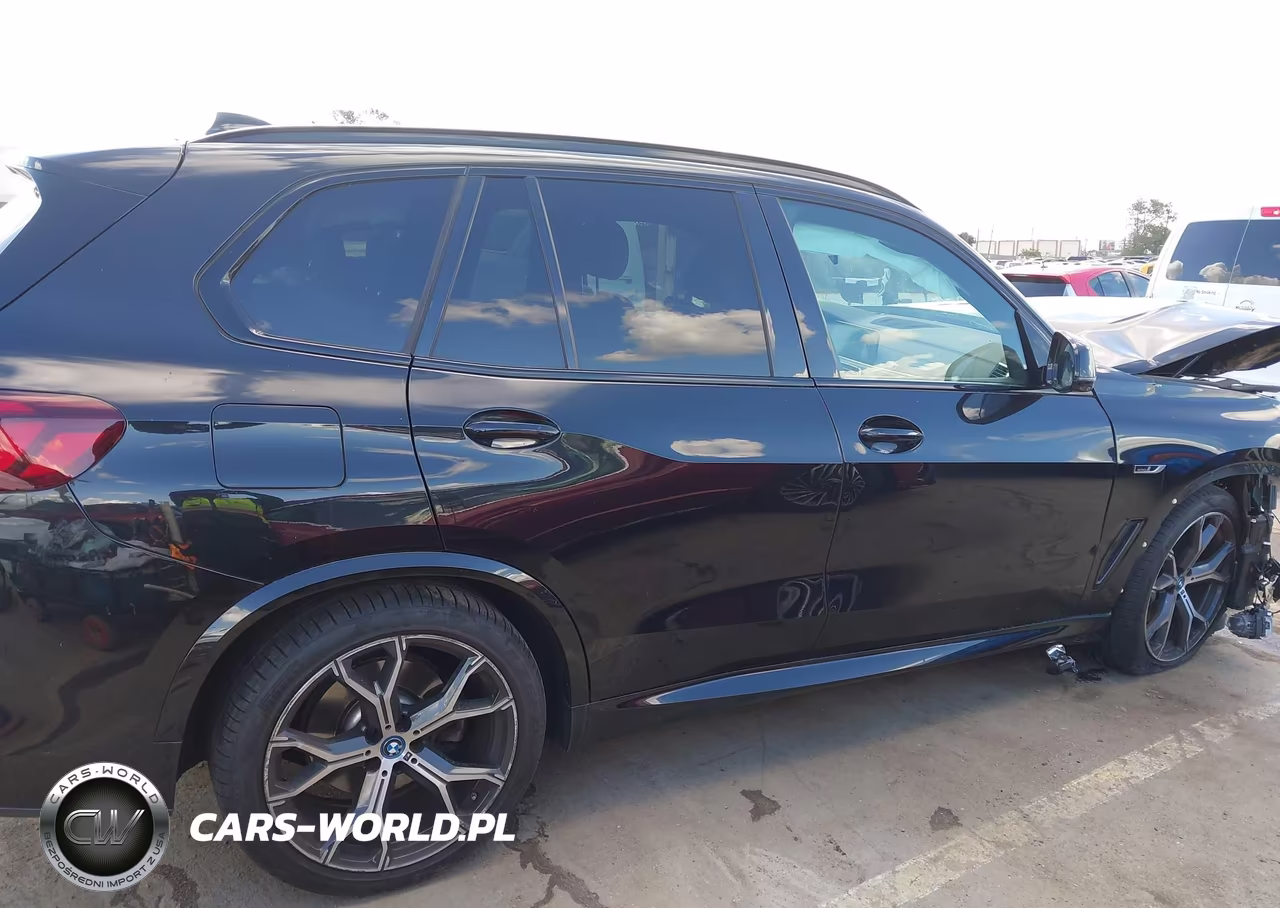 2022 BMW X5 Phev xDrive45E VIN:5UXTA6C05N9M49653 - 14