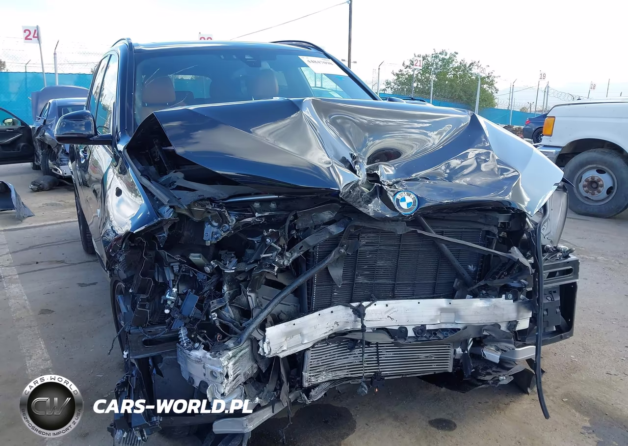 2022 BMW X5 Phev xDrive45E VIN:5UXTA6C05N9M49653 - 6