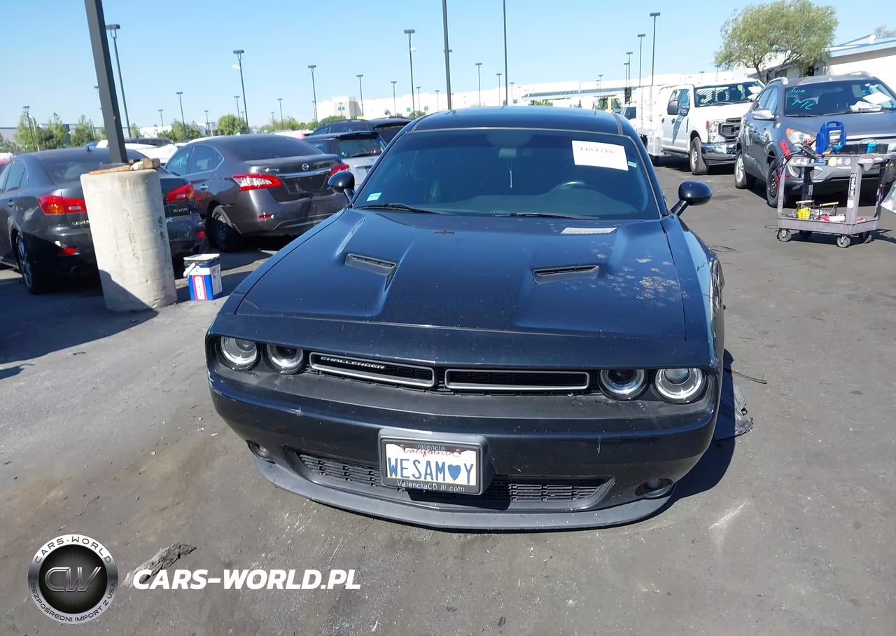 2015 Dodge Challenger Sxt Plus VIN:2C3CDZBG5FH775175 - 13