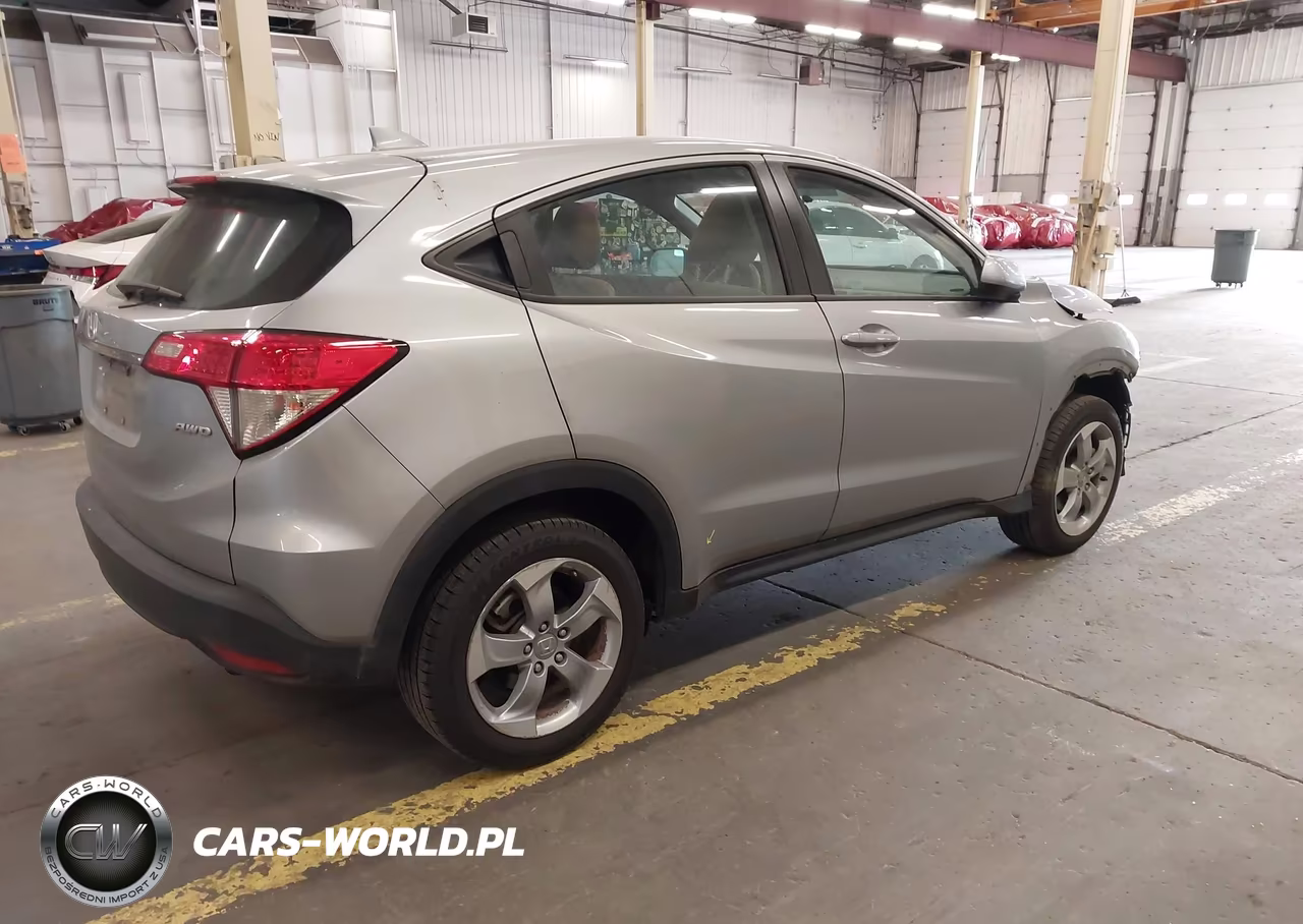 2021 Honda Hr-V Awd Lx VIN:3CZRU6H38MM751146 - 4