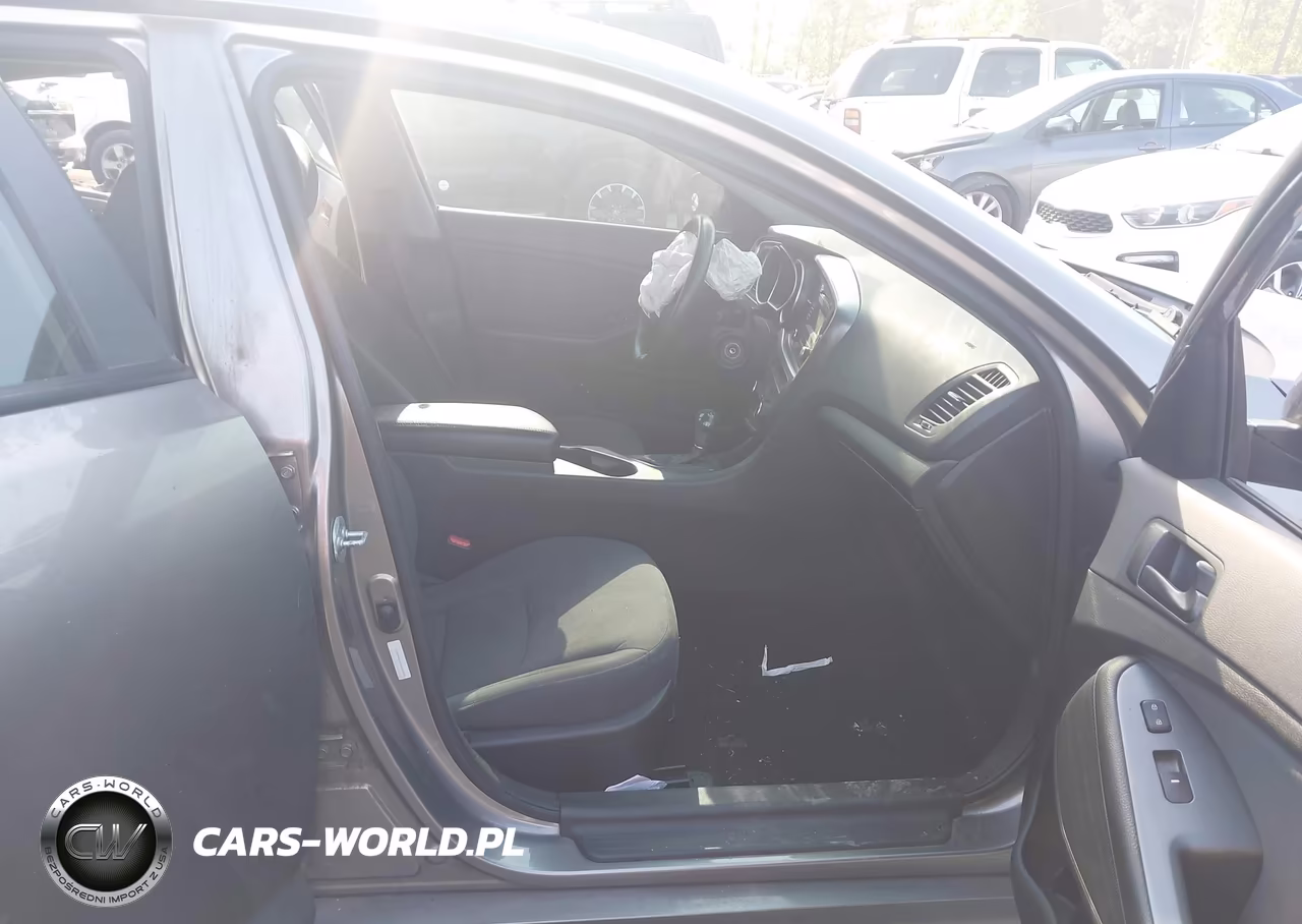 2015 Kia Optima Lx VIN:5XXGM4A72FG457423 - 5